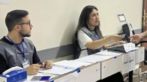 irak’ta-parlamento-secimlerinde-oy-verme-sureci-basladi