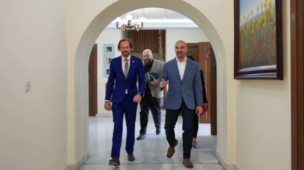 bafil-talabani,-ingiltere-baskonsolosu-ile-bir-araya-geldi
