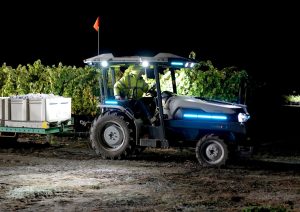 exclusive:-monarch-tractor-preps-for-layoffs-and-warns-employees-it-may-‘shut-down’-|-techcrunch