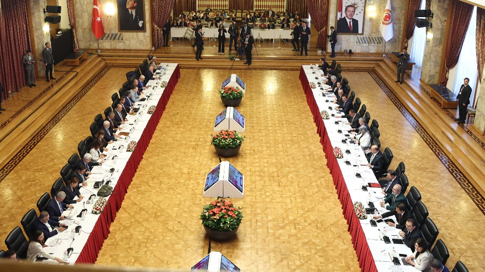 komisyon-imrali-gorusmesi-gundemiyle-toplanacak