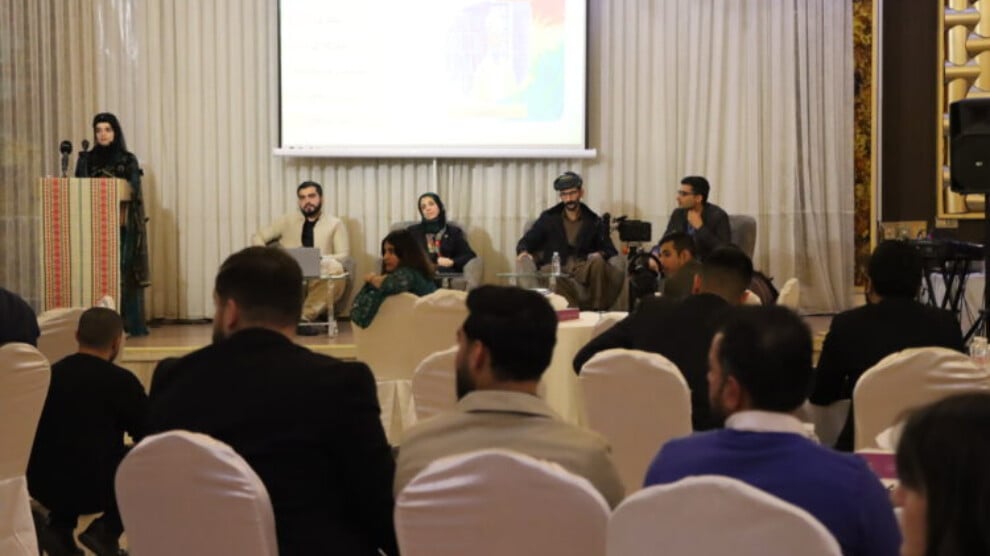 guney-kurdistan-konferansi’nda-tarih,-kimlik-ve-kadin-mucadelesi-vurgusu