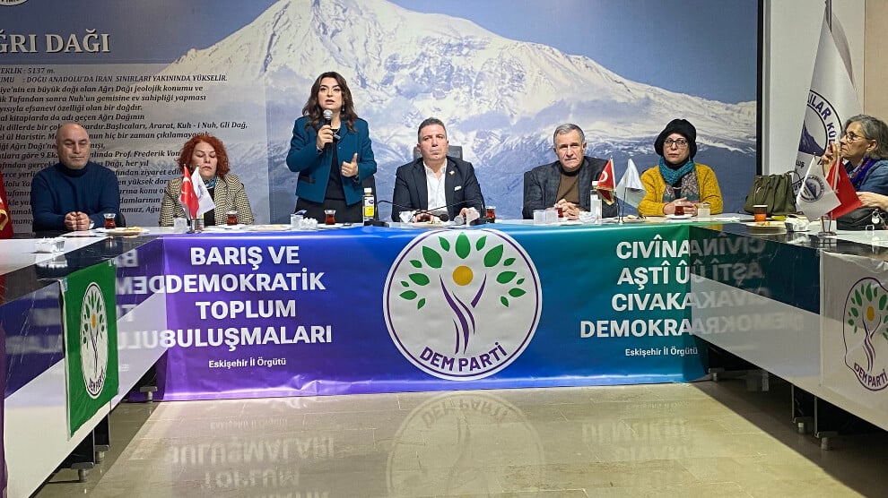 gulistan-kocyigit:-ocalan-siyasal-mutabakat-aradigini-soyledi