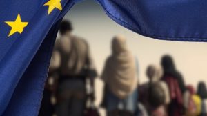 ab-goc-politikasini-sertlestirdi:-sinirdisinda-‘geri-gonderme’-merkezleri