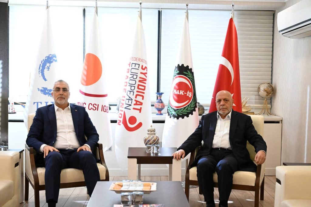 turkey-announces-27%-minimum-wage-hike-for-2026