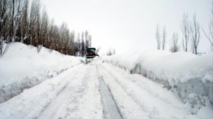qers’te-kar-yagisi-nedeniyle-41-koy-yolu-kapali