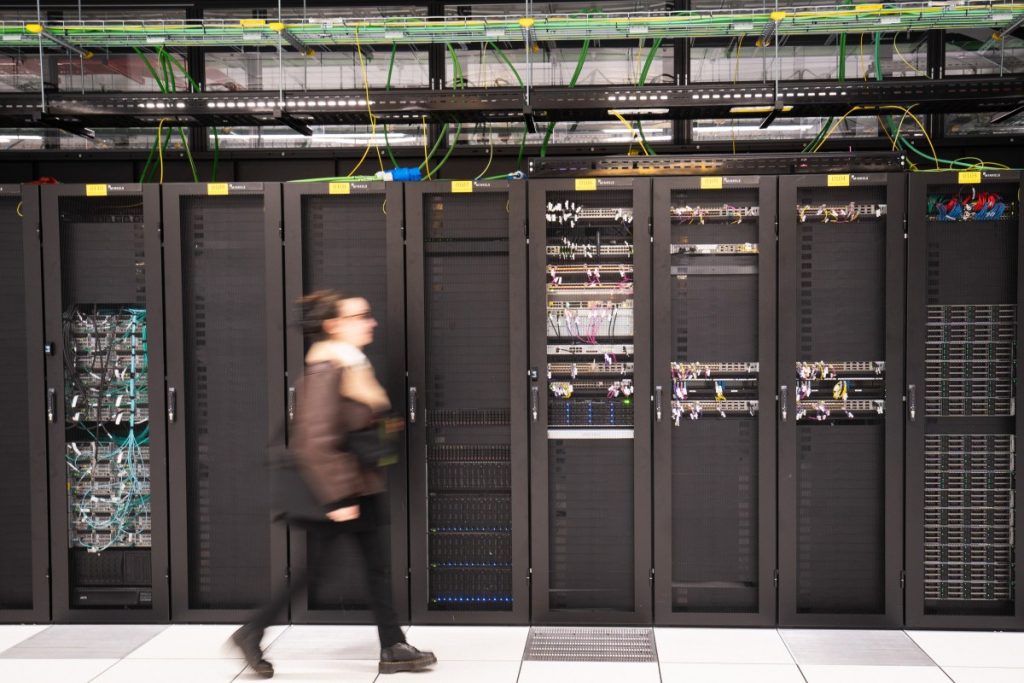 mayimflow-wants-to-stop-data-center-leaks-before-they-happen-|-techcrunch