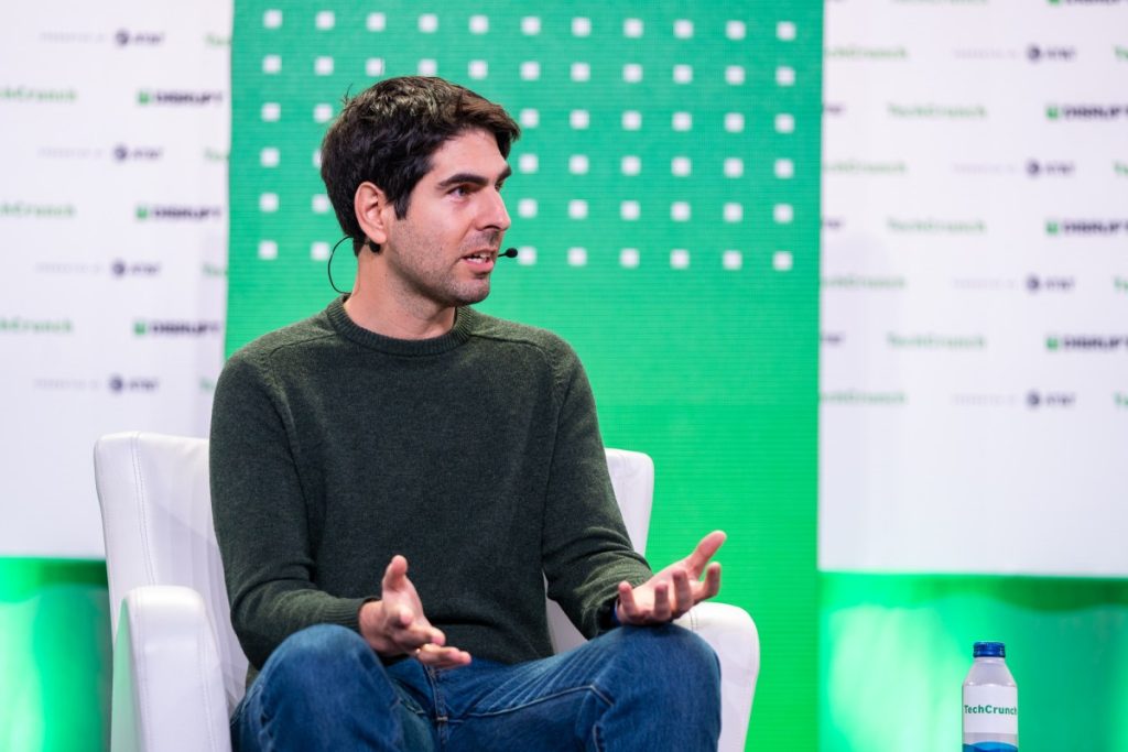 discord-and-mercor-investor-niko-bonatsos-departs-general-catalyst,-plans-new-vc-firm-|-techcrunch