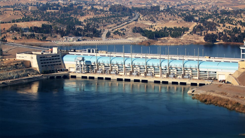 ceteler,-tisrin-baraji-cevresindeki-yerlesim-alanlarina-saldiriyor