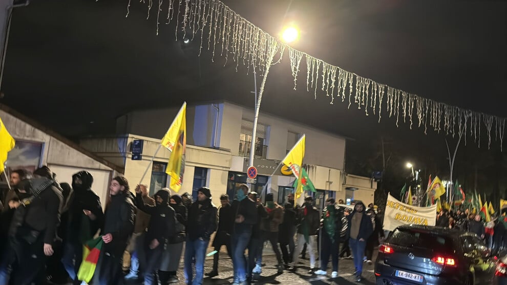 fransa’da-kurtler-rojava-icin-ayakta:-en-buyuk-gucumuz-ulusal-birlik