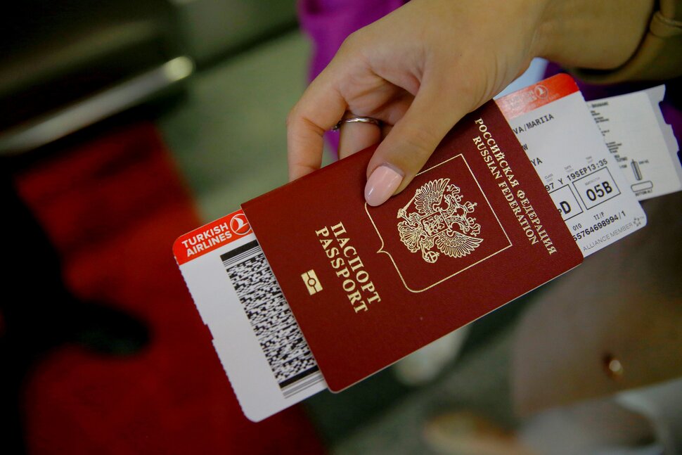 russia-invites-global-travelers-seeking-refuge-from-“neoliberal-ideals”