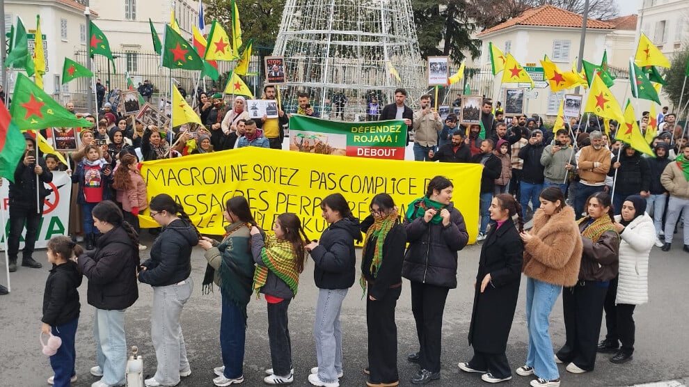 fransa’da-on-binler-alanlarda:-rojava-onurdur