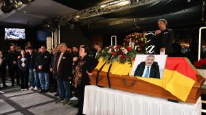 heilbronn’da-selim-sadak-icin-kitlesel-cenaze-toreni-duzenlendi