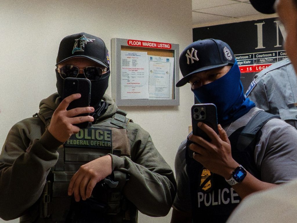 here’s-the-tech-powering-ice’s-deportation-crackdown -|-techcrunch