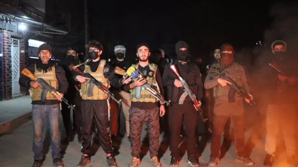 rojava-halki-mahallelerini-savunmak-icin-nobette