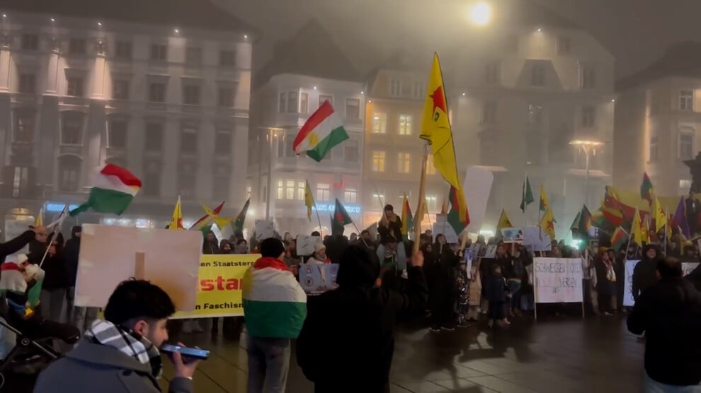 graz’da-rojava’ya-cete-saldirilarina-karsi-kitlesel-protesto