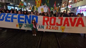 almanya’da-kurtler-ve-dostlari-sokaklarda:-biji-berxwedana-rojava