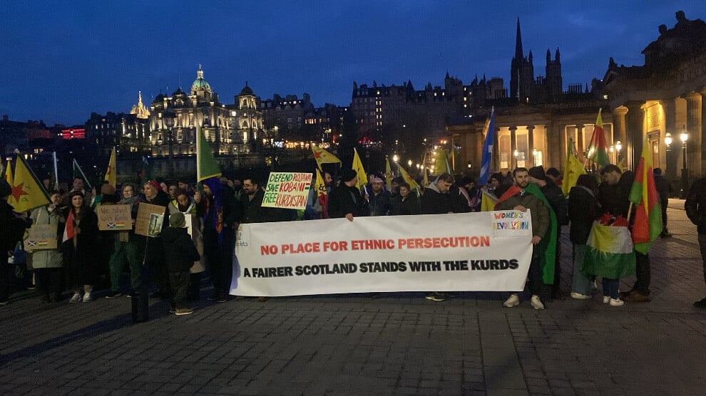 britanya’da-kurdistanlilar-rojava’ya-saldirilara-karsi-eylemde