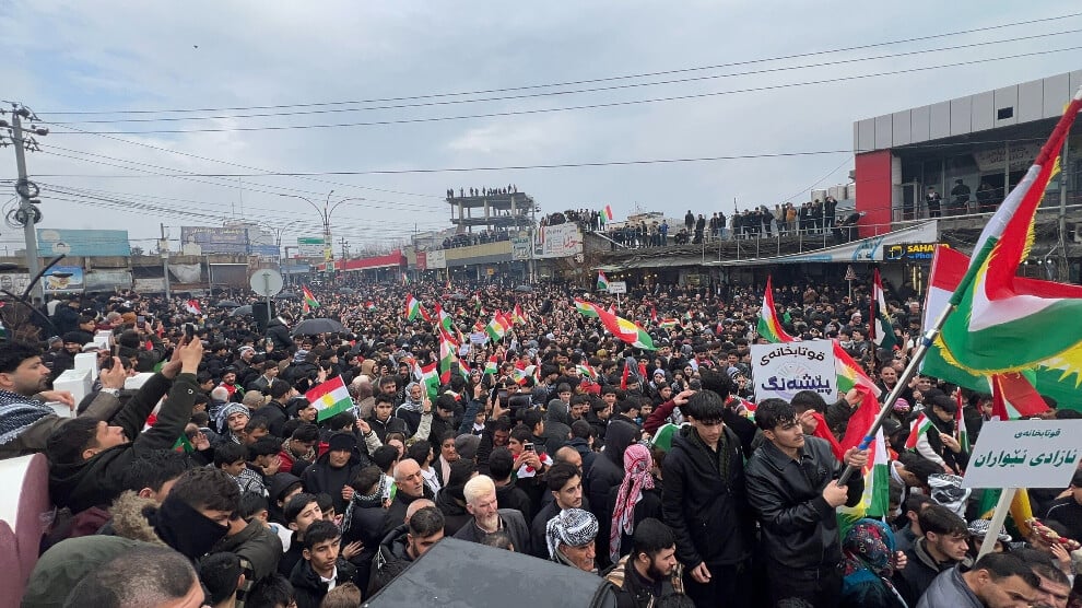qeladiz-halki-rojava’ya-destek-icin-sokaklara-cikti