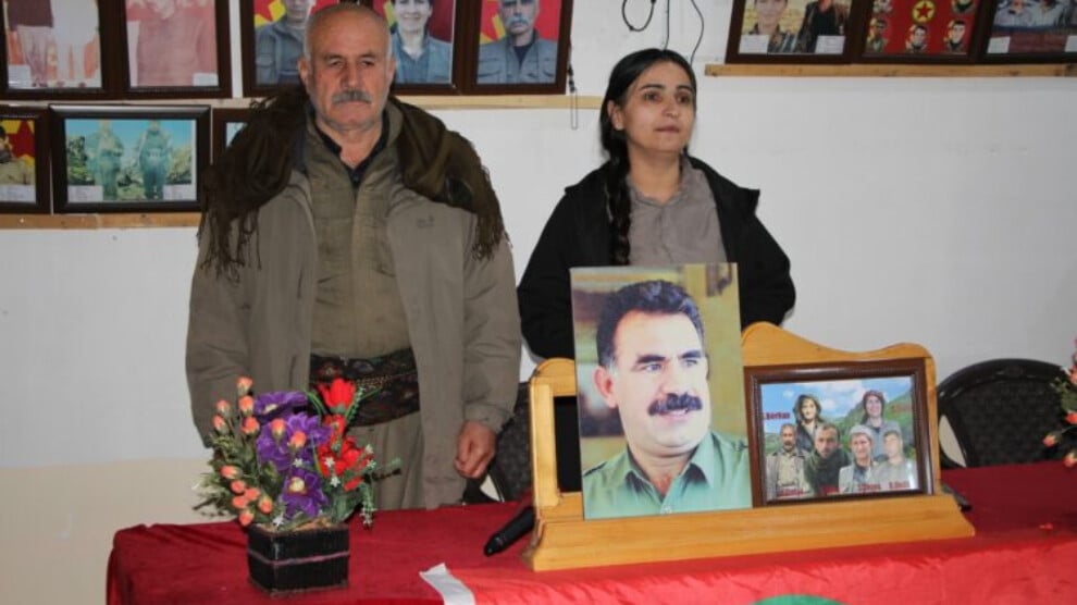 maxmur-multeci-kampi’nda-sehitler-icin-anma