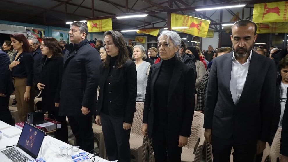 6-subat-depremi-semsur’da-anildi:-yeni-yikimlar-olmasin-diye-unutturmayacagiz