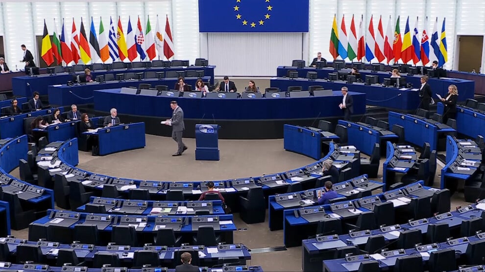 ap-genel-kurulu’nda-rojava’ya-donuk-saldirilar-tartisildi