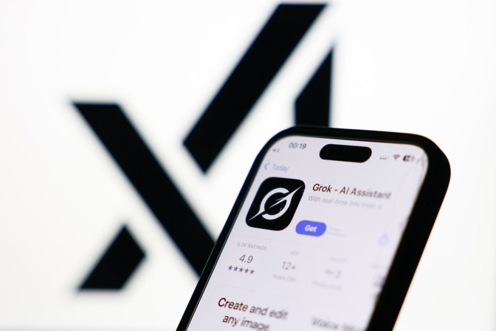 nearly-half-of-xai’s-founding-team-has-now-left-the-company-|-techcrunch