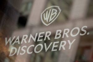 activist-investor-ancora-publicly-opposes-the-wbd-netflix-deal-|-techcrunch