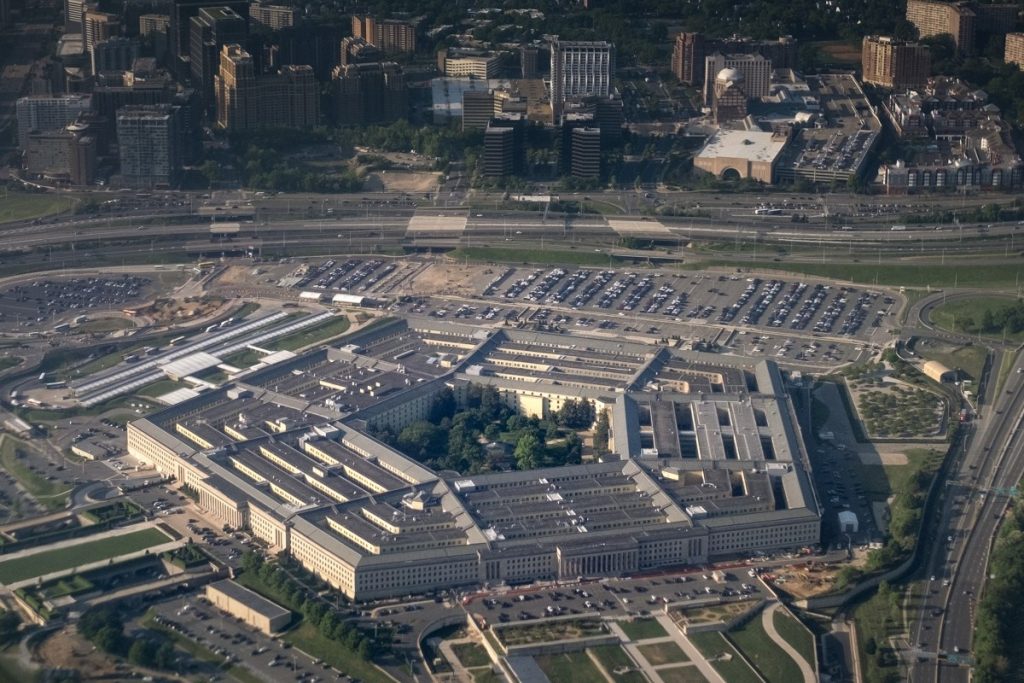 anthropic-and-the-pentagon-are-reportedly-arguing-over-claude-usage-|-techcrunch