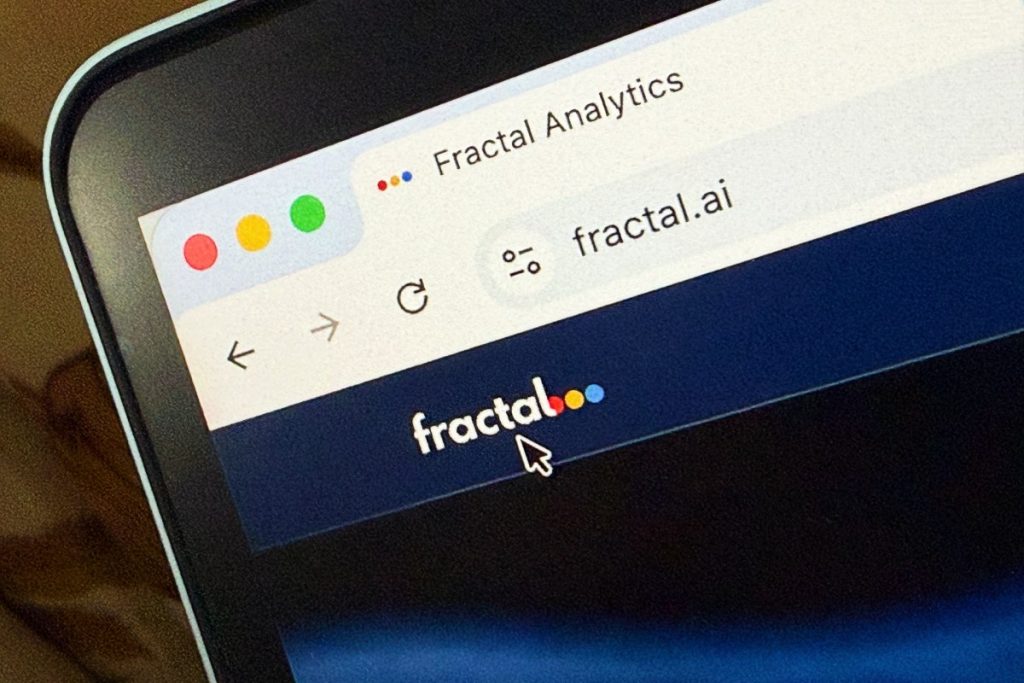 fractal-analytics’-muted-ipo-debut-signals-persistent-ai-fears-in-india-|-techcrunch