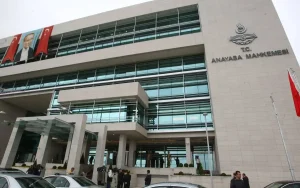 top-court-rules-radio-confiscation-violated-prisoner’s-rights