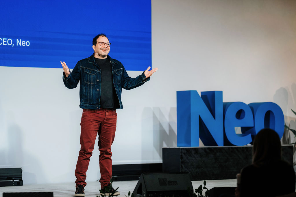 ali-partovi’s-neo-looks-to-upend-the-accelerator-model-with-low-dilution-terms-|-techcrunch