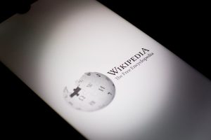wikipedia-blacklists-archive.today-after-alleged-ddos-attack-|-techcrunch