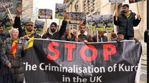 londra-old-bailey-onunde-kurtler-kriminalizasyonu-protestosu