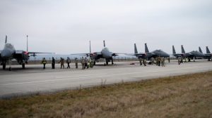 abd,-israil’e-12-f-22-savas-ucagi-konuslandirdi