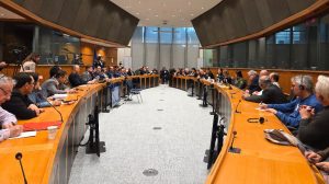 ap-uyeleri-ilham-ehmed-ve-rohilat-efrin’i-dinledi