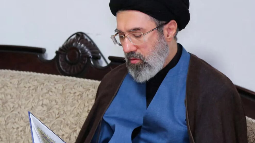 mucteba-hamaney,-iran’in-yeni-ruhani-lideri-oldu