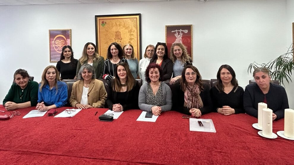 alevi-kadinlardan-8-mart-deklarasyonu:-birlikte-mucadele,-birlikte-ozgurluk!