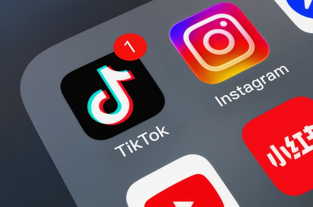 tiktok-won’t-add-end-to-end-encryption-to-direct-messages,-report-says-|-techcrunch