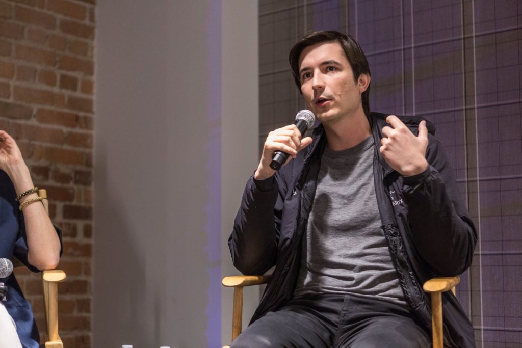 robinhood’s-startup-fund-stumbles-in-nyse-debut-|-techcrunch