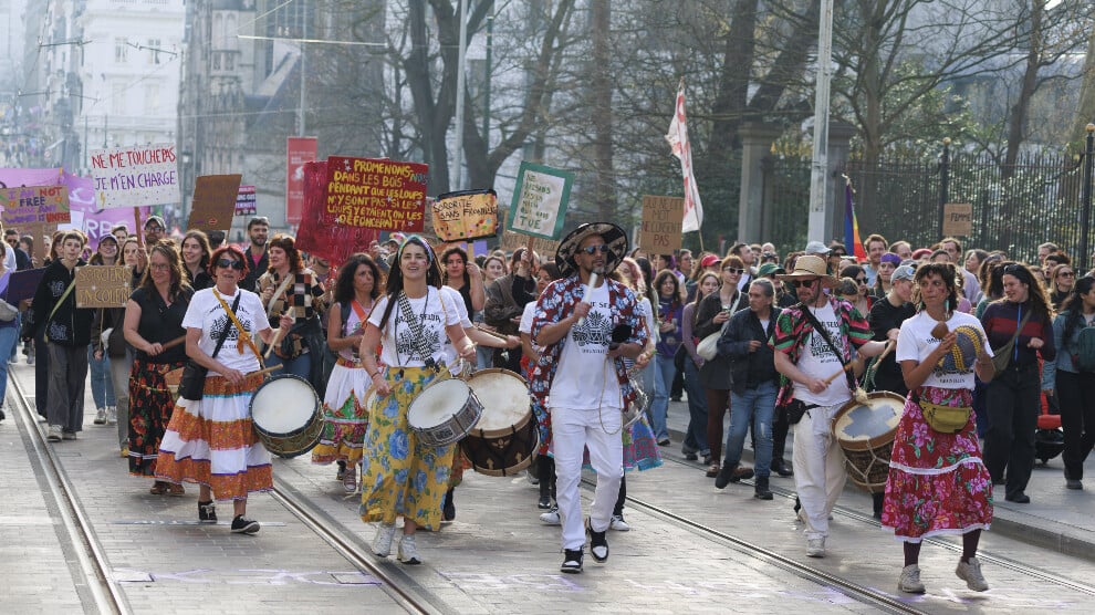 bruksel’de-8-mart-coskuyla-kutlandi