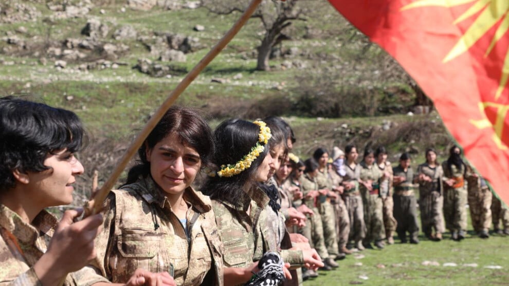 8-mart-coskusu-ozgurluk-daglarinda