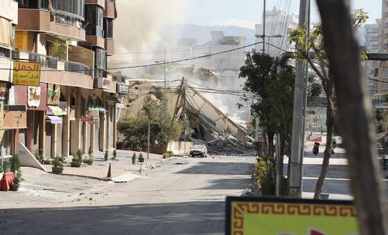 middle-east-live-12-march:-shipping-attacks,-rising-oil-prices-and-widening-humanitarian-crisis