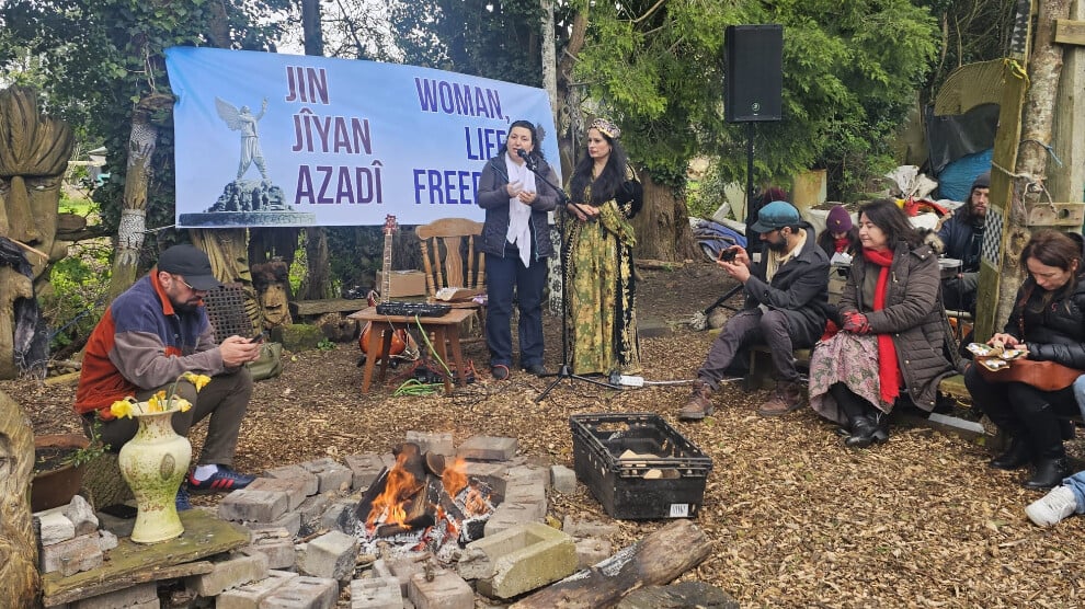 britanya’da-ilk-newroz-atesi-brighton’da-yakildi