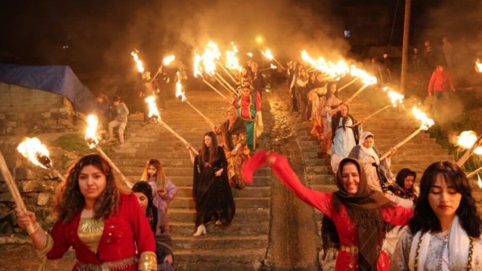 cizira-botanli-kadinlardan-‘77-mesaleyle’-newroz-yuruyusu