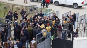 wan-newroz’unda-polisin-‘ust-arama’-engeli-gerginlik-yaratti