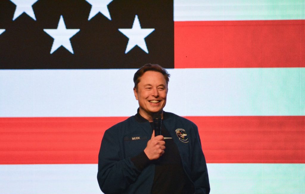 elon-musk-unveils-chip-manufacturing-plans-for-spacex-and-tesla-|-techcrunch