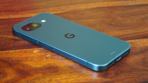 the-pixel-10a-doesn’t-have-a-camera-bump,-and-it’s-great-|-techcrunch
