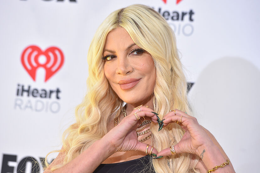 tori-spelling-and-children-hospitalized-after-multi-vehicle-crash-in-california