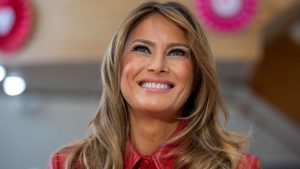 melania-trump-debuts-new-look-as-white-house-hosts-148th-easter-egg-roll