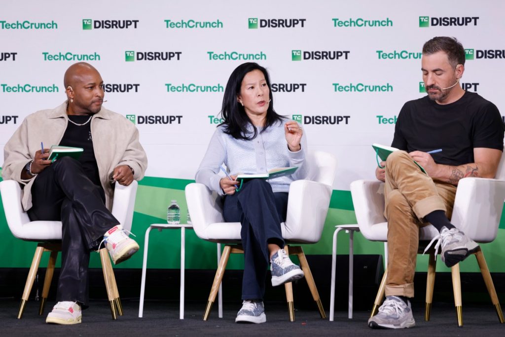 how-to-make-the-startup-battlefield-top-20-—-and-what-every-company-gets-regardless-|-techcrunch